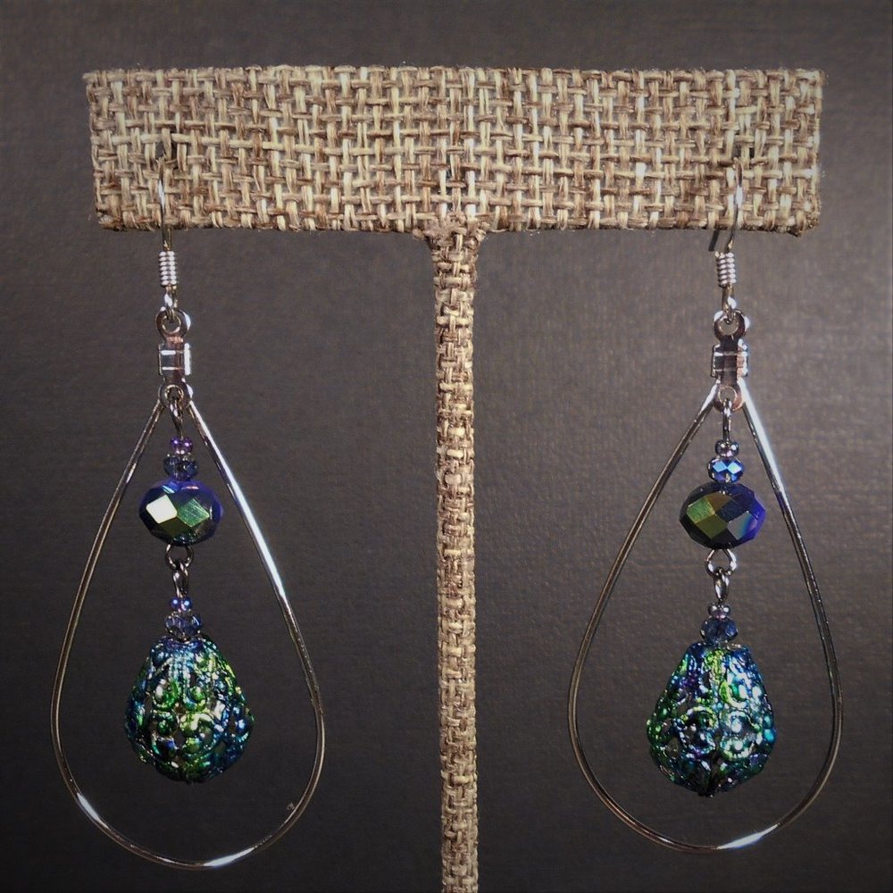 jewelry earrings